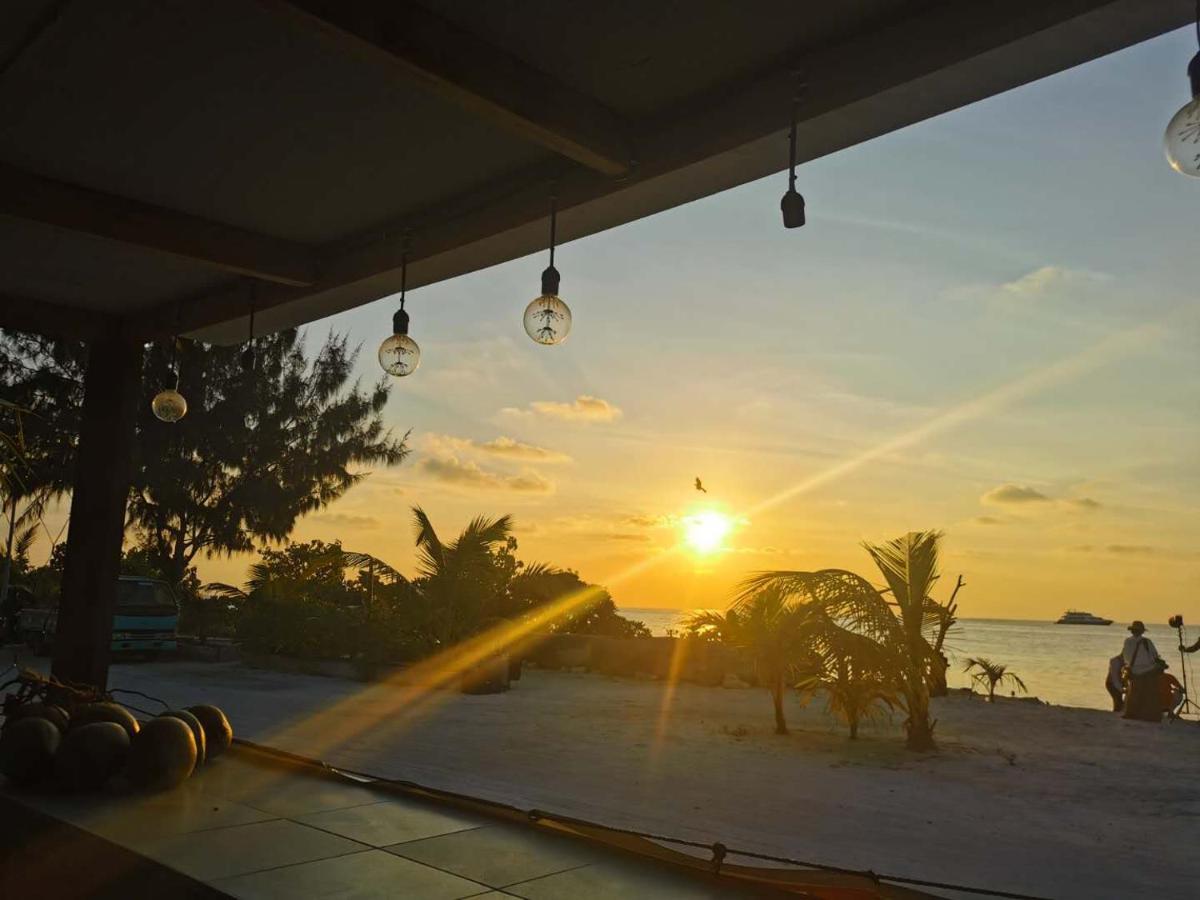 Ocean Vista Maldives,Maafushi Hotel Ngoại thất bức ảnh